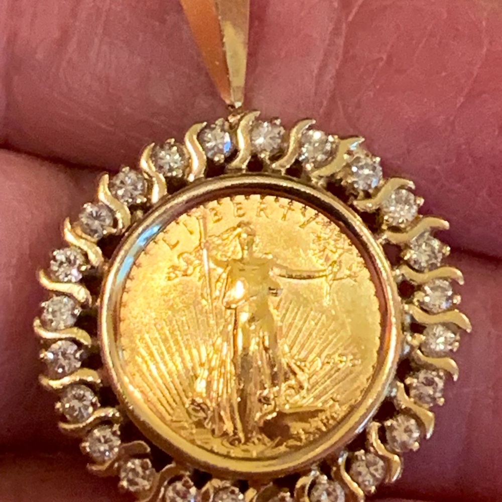 14 K Diamond Bezel Set American Eagle Coin 1995, 1/10Th